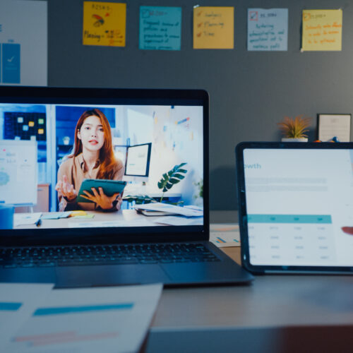 Illustration eines modernen LMS-Dashboards mit Video Lektion
